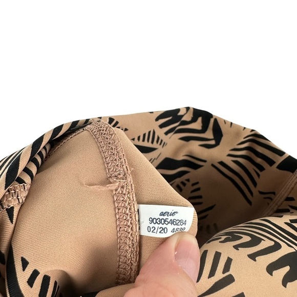 aerie Sz S Women's Beige Chill Play Move Palm Leaf Print 7/8 Legging - Picture 5 of 9